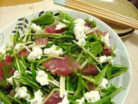 マグロと水菜のもちもちーずサラダ（2人分）【食育レシピ】